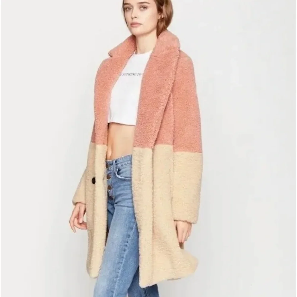 NEW BCBGeneration Color Block Teddy Faux Fur Coat - Picture 4 of 15